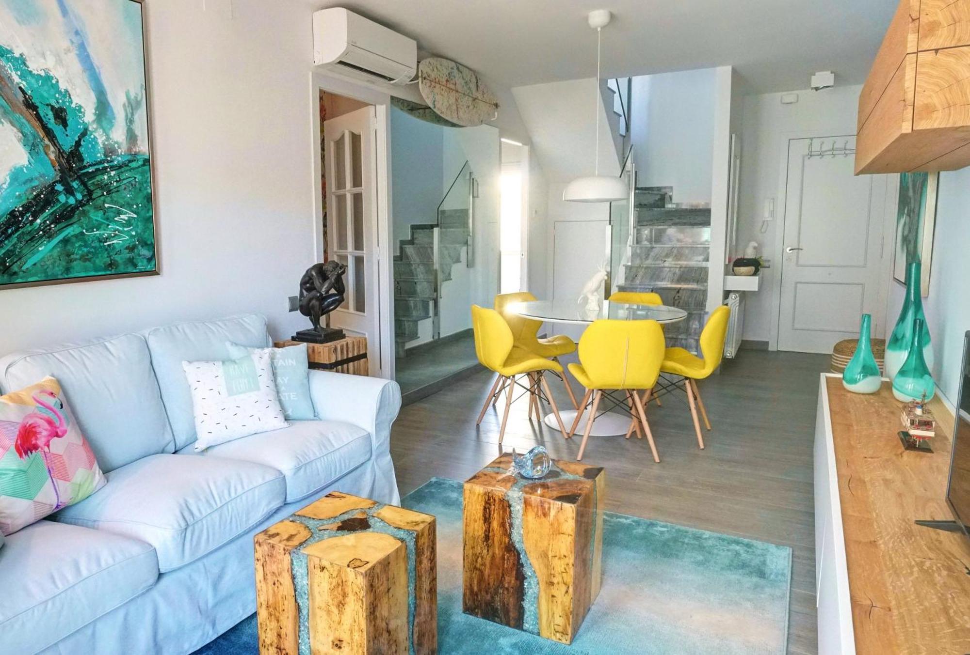 Beachstyle Penthouse By Hello Homes