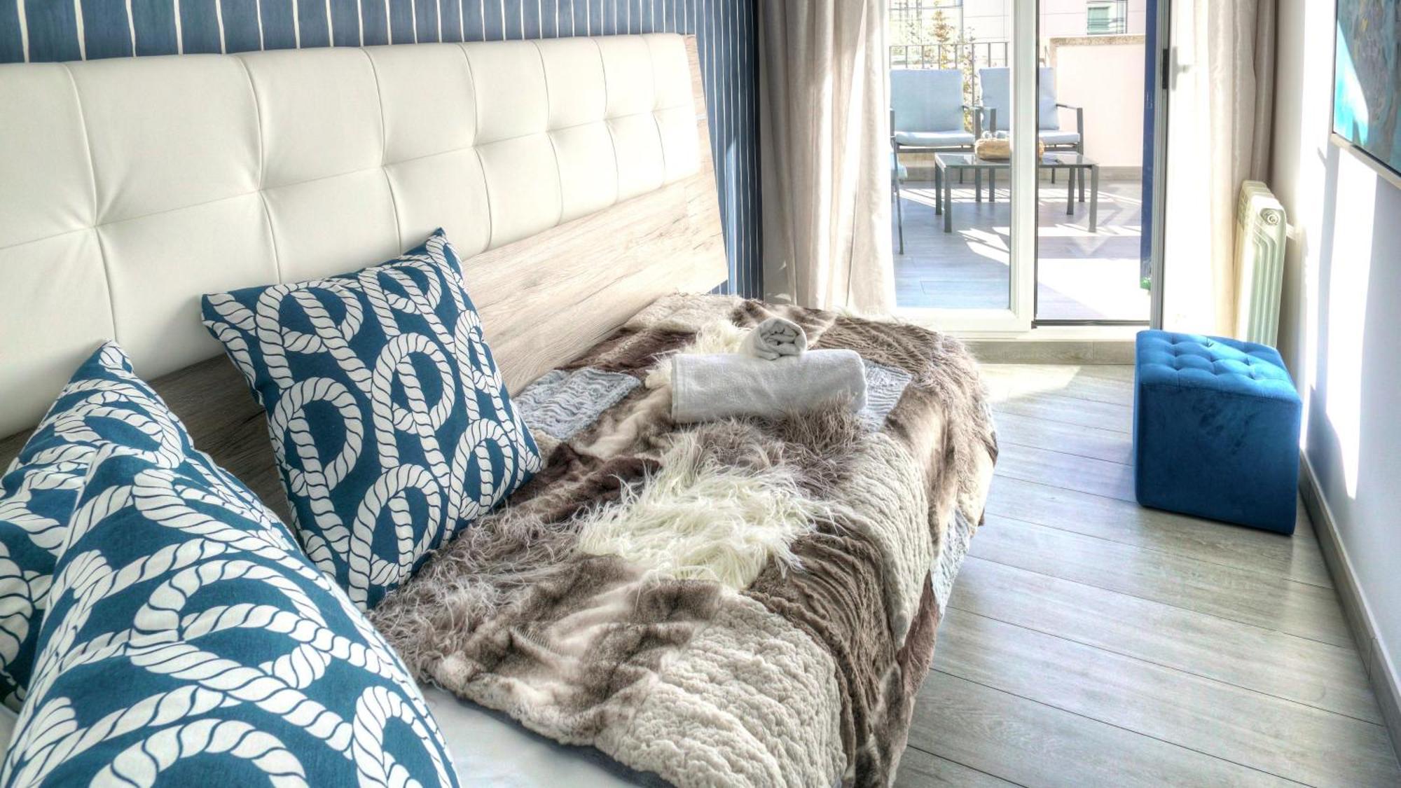 Beachstyle Penthouse By Hello Homes Apartment *